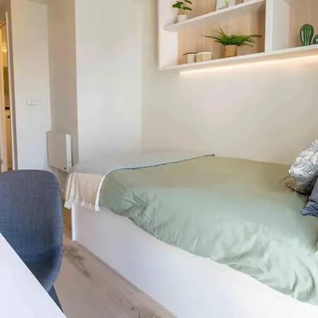 For Students Only - Iq By Bus Station And 15 Min To Uni Appartement