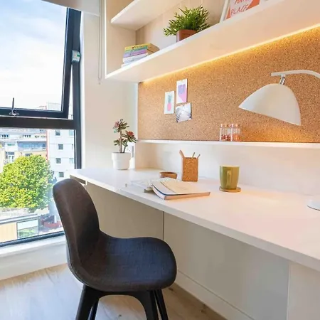 Appartement For Students Only - Iq By Bus Station And 15 Min To Uni