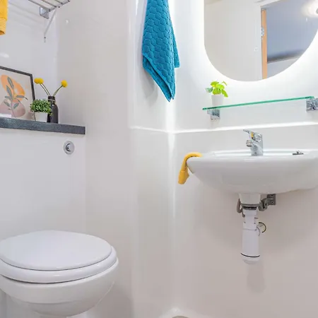 For Students Only - Iq By Bus Station And 15 Min To Uni Appartement *