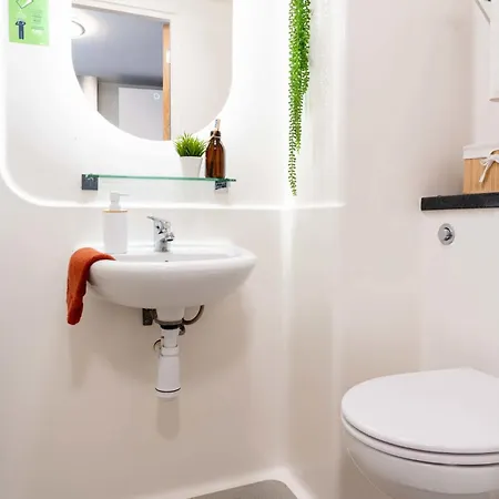 For Students Only - Iq By Bus Station And 15 Min To Uni Bristol